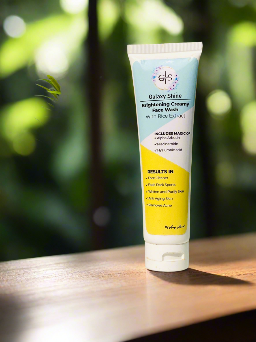 Brightening Creamy Facewash with Rice Extract