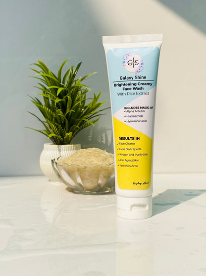 Brightening Creamy Facewash with Rice Extract